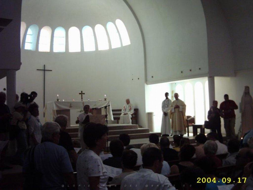 06 SANTA CRUZ INTERIEUR DE LA BASILIQUE.JPG